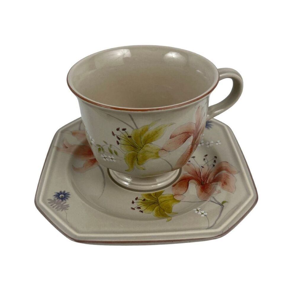 Mikasa Continental Janette Footed Cups and Saucers Lot of 4 Vintage Multi-Floral